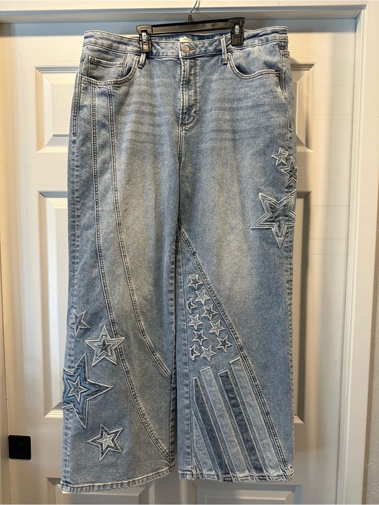 DRIFTWOOD Denim - DRIFTWOOD Light Blue Star & Stripe Wide-Leg Jeans